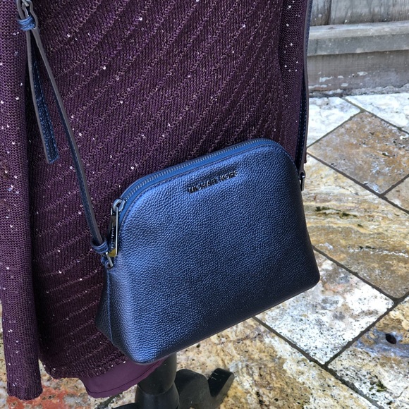 NWT Michael Kors crossbody leather - Picture 6 of 7